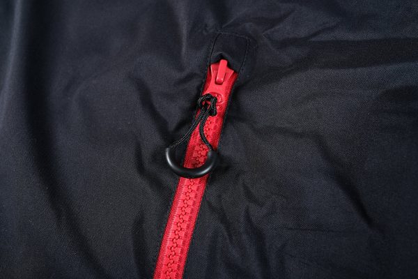 VAST change robe black zip