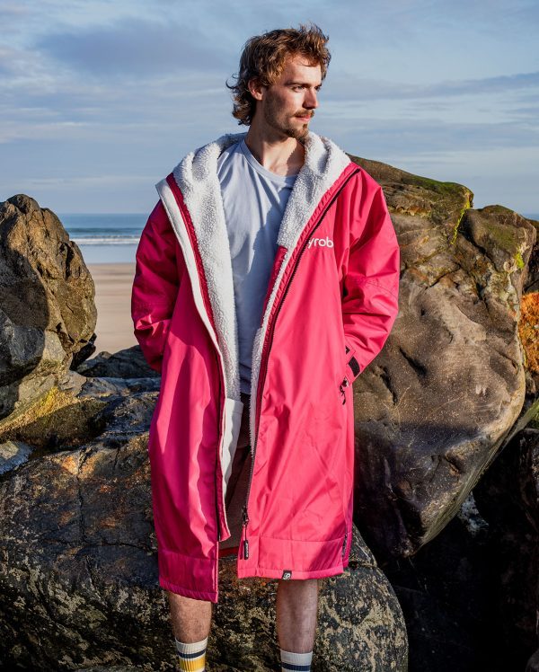 dryrobe advance hot pink change robe male lifestyle image